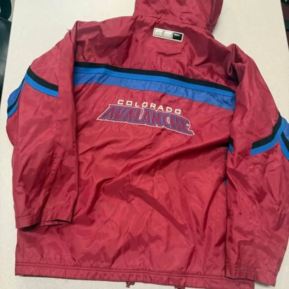 CCM NHL Hockey Colorado Avalanche Winter Jacket Fleece Lined Red Hooded Large